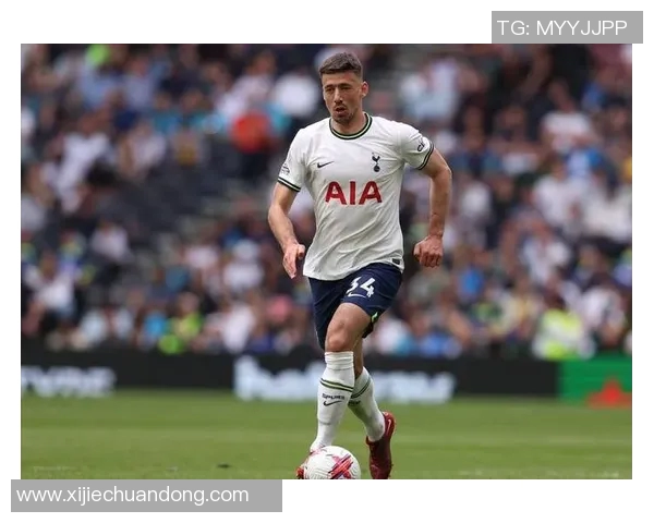 被低估的足球巨星逆袭展现实力震撼全场的传奇时刻